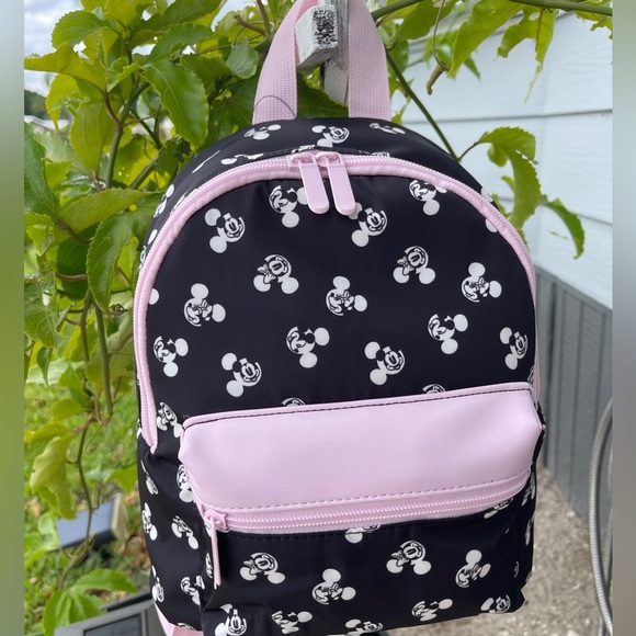 BIOWORLD Mickey/Minnie Mouse Backpack main image 7
